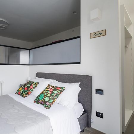 Archihouse Suites เนเปิลส์ ภายนอก รูปภาพ